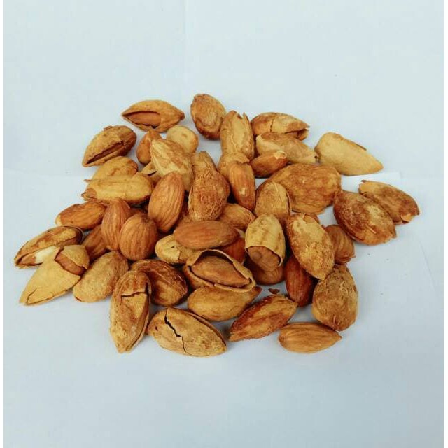 

Kacang Almond Roasted Creamy Lk/Kacang Almond Panggang In Shell Usa