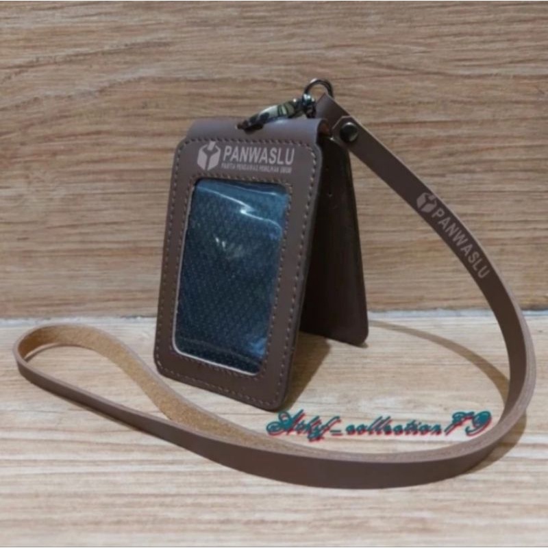 

HOLDER KALUNG ID CARD LOGO PANWASLU MODEL LIPAT COKLAT BEST QUALITY PREMIUM