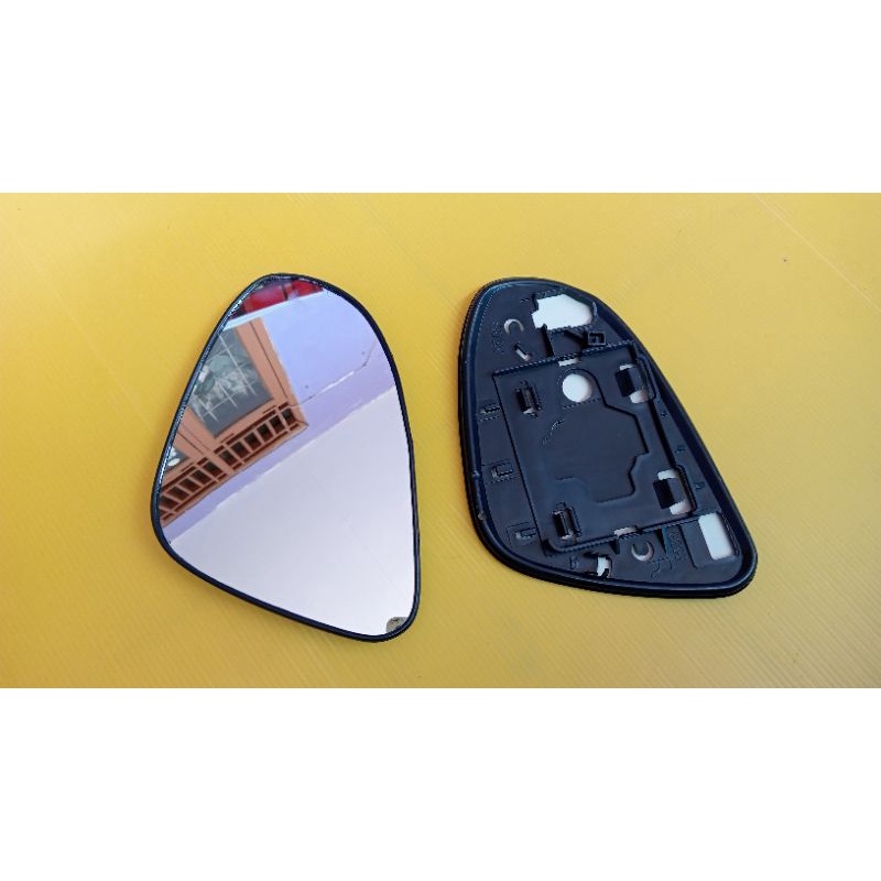 kaca spion mobil calya sigra