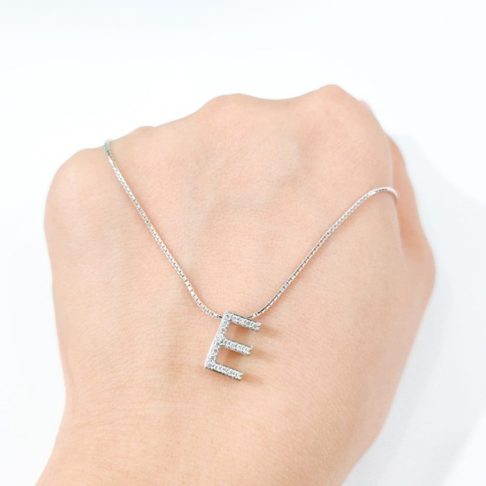 ✨Sale Set Kalung Dan Liontin Prilly Huruf E Elegant Emas Asli Bisa Sameday