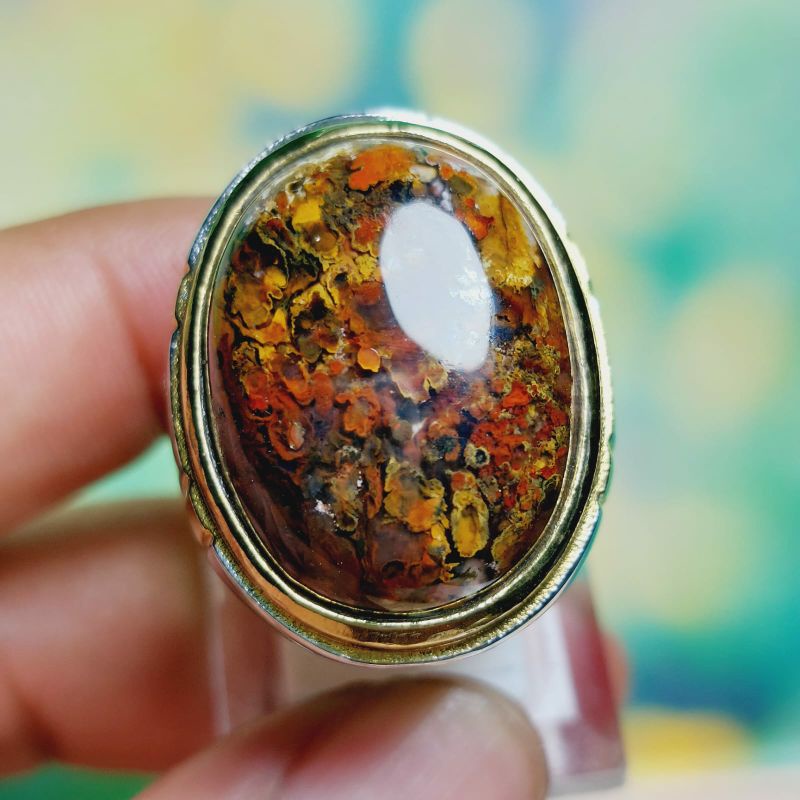 BATU NATURAL AKIK MOTIF PANCAWARNA UNIK LANGKA