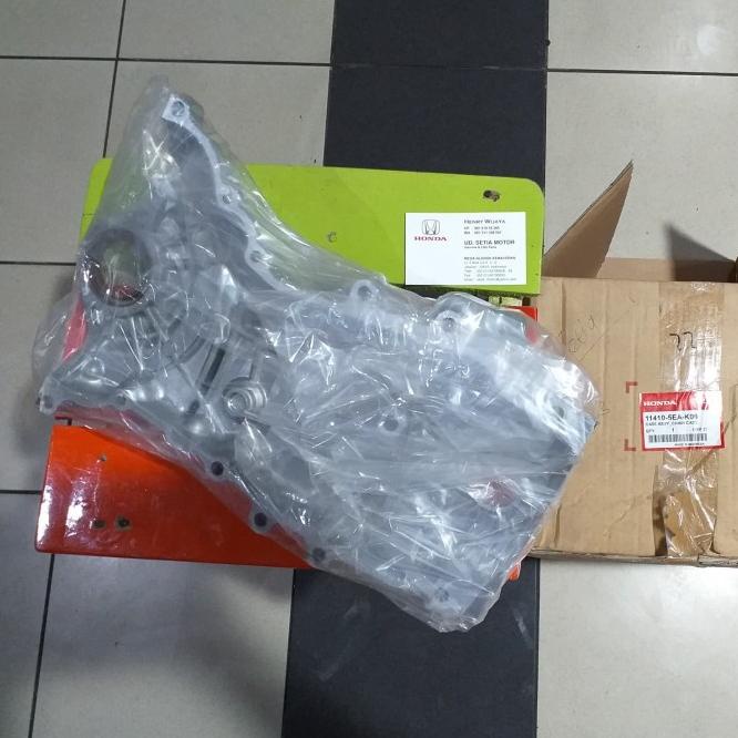 Tutup Cover Rantai Timing Pompa Oli Mesin Honda Mobilio Brv Brio Ori