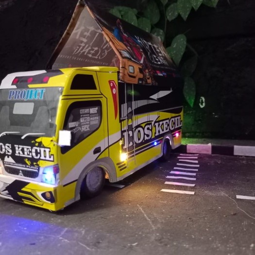Miniatur Mobil Truk Kayu Truck Oleng Lampu Terpal Stiker Besar Murah