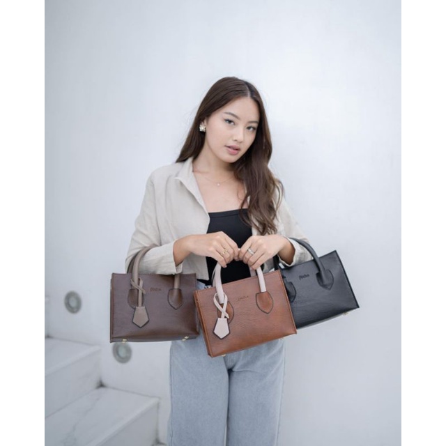 Sling Bag S 24 & J 24 by Flicka Tas Selempang Tas Formal Kerja Tas Kulit Wanita