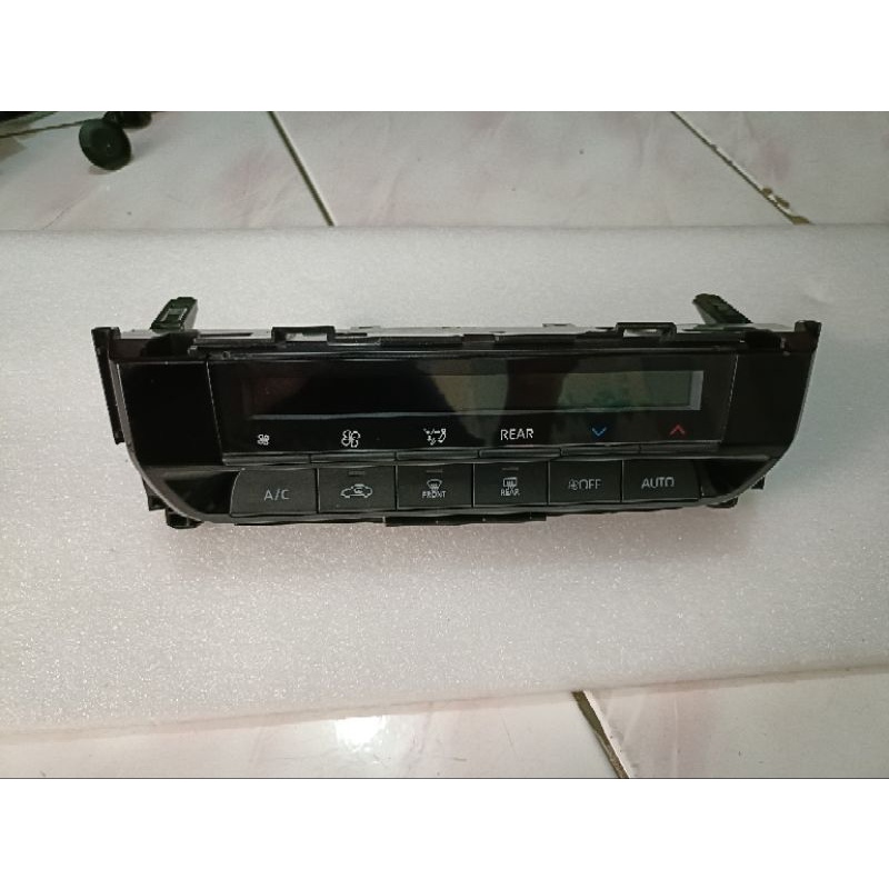 indikator AC Digital Toyota Innova Zenix Original