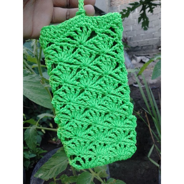 phone case/dompet hp/dompet hp rajut/dompet rajut.