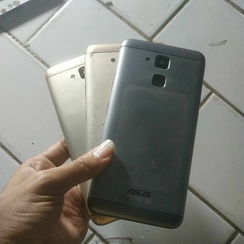 BACKDOOR BEKAS ASUS ZENFONE 3 MAX ZC520TL kurang tombol, kurang finger print