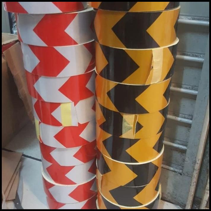 

HOT DEAL SCOTCHLITE PANAH/REFLECTIVE TAPE/STICKER PANAH SCOTCHIGHT 5CMX45.MTR !!!