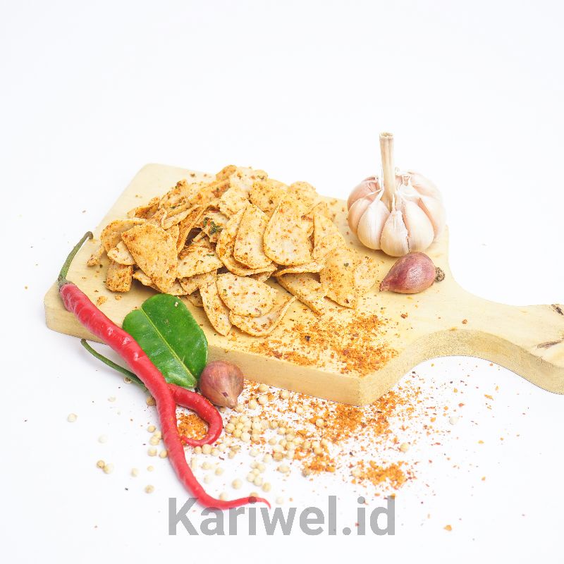 

Ready 1KG Basreng Kering Kriuk Gurih Original dan Pedas Daun Jeruk/Baso Goreng Keripik Basreng Pedas