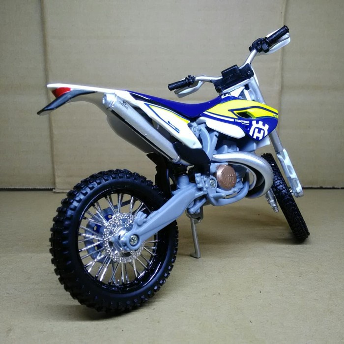 FLASH SALE DIECAST MINIATUR MOTOR TRAIL HUSQVARNA FE 501 2 TAK TERLARIS