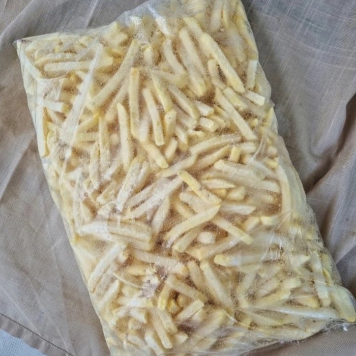 

Kentang Goreng Aviko/Shoestring Cut 7cm @2,5kg