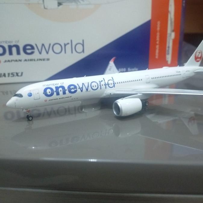 Japan Airlines A350-900 Ja15Xj Phoenix 1:400