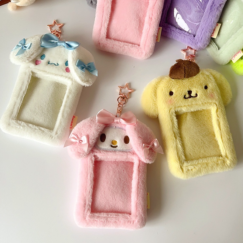 

Sanrio Kuro Plush Photocard Holder 3Inch Cartoon Bus Card Holder Untuk Pelindung Kartu Foto Idol