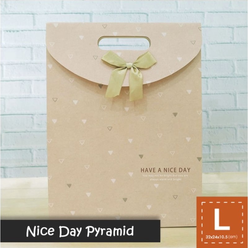 

Paper Bag Pita Motif Ukuran L / Tas Kertas Kado - NICE DAY