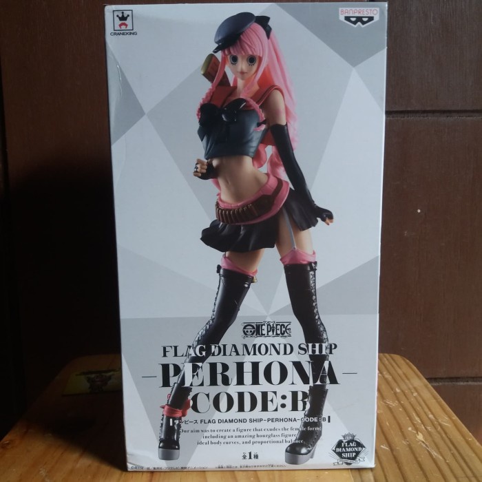 ✅Baru Perhona Flag Diamond Ship Code B One Piece Figure Terbaru