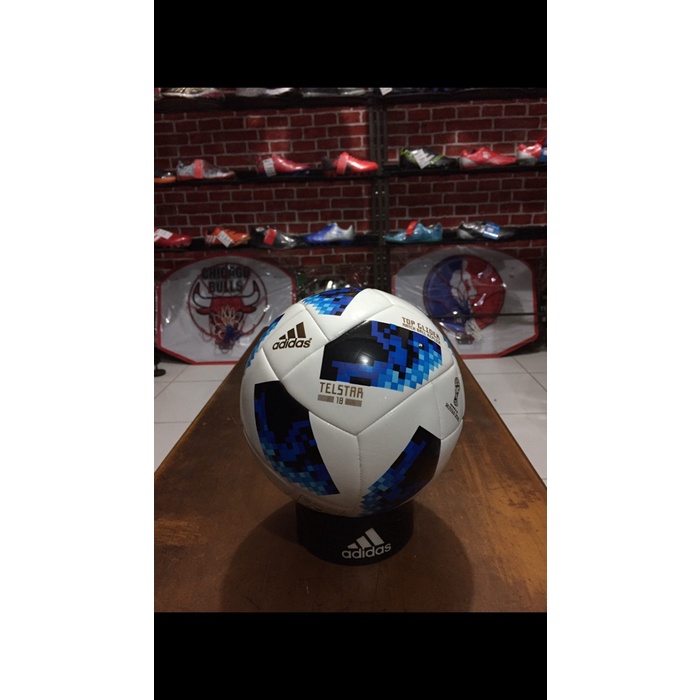 [New] Bola Adidas Telstar 18 Size 4 Diskon