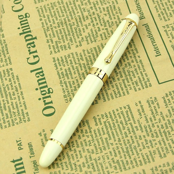 

Gaya Stat Jinhao X450 Pulpen Fountain Pen Medium Nib Emas Putih