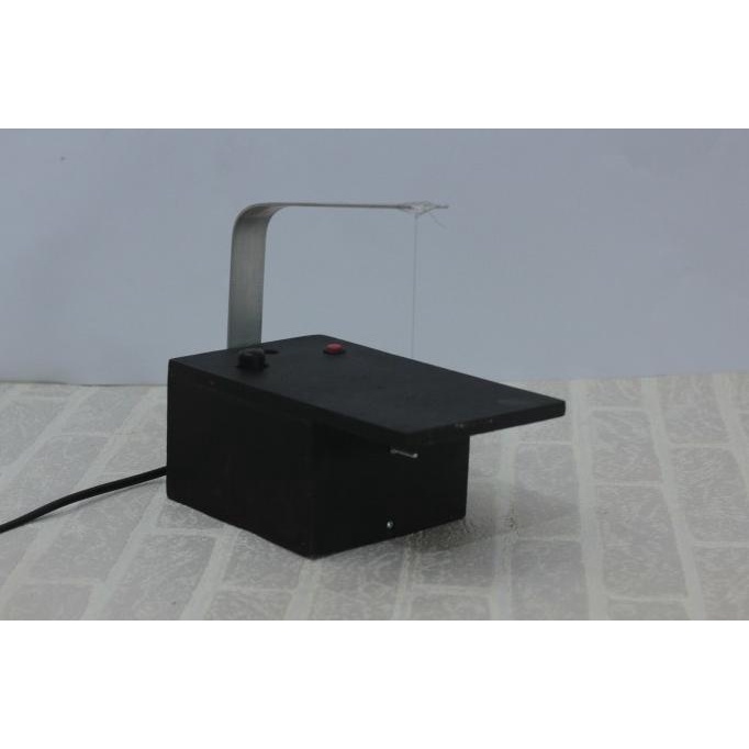

Mesin Stempel Flash 6 Lampu Dan Alat Potong