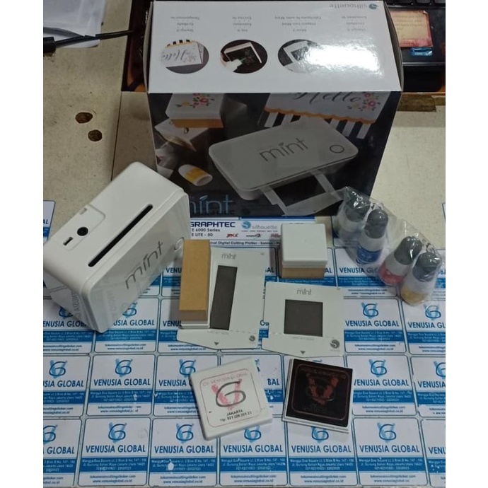 

Mesin Stempel Instant Silhouette Mint Costum