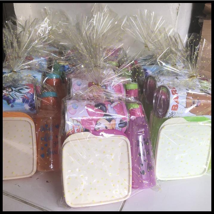 

BEST DEAL PARCEL PAKETAN KYOTO+TAKUMA 500 ML+ CELENGAN KALENG SOUVENIR ANAK !!