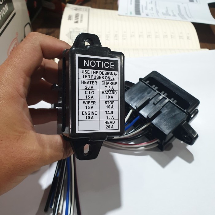 1 Buah Box Sekring Rumah Sekring Toyota Kijang Super