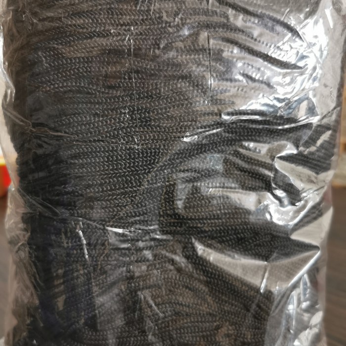 

tali kur 4b / talikur 4b / 4benang hitam / 900gram