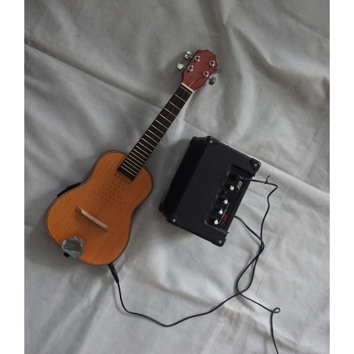 Ukulele - Ukulele Kayu Bobokan Asli Preamp Senar 4 Cak