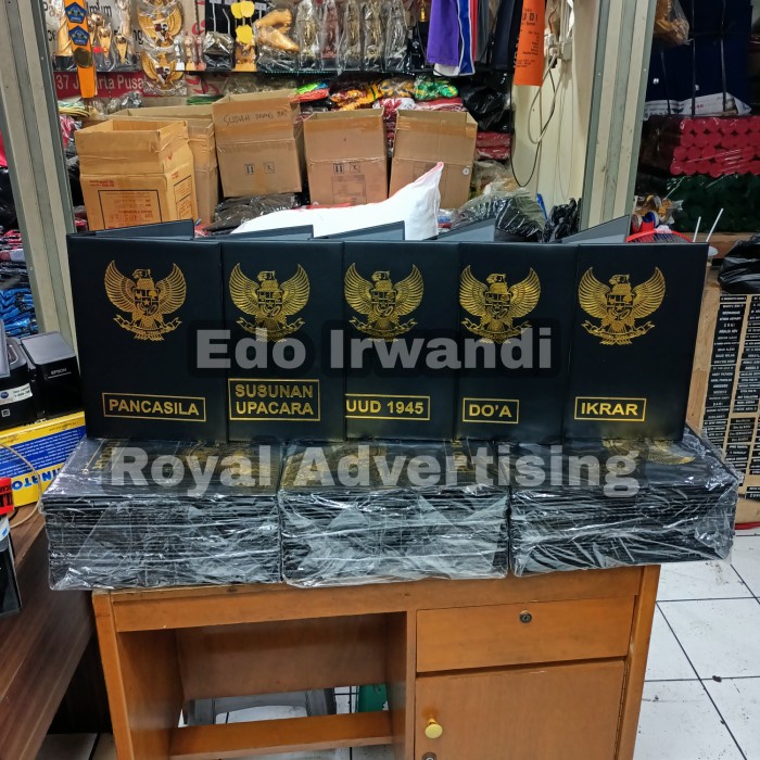 

Ready Map Upacara Map Perlengkapan Upacara Map Garuda Pancasila Free Ongkir