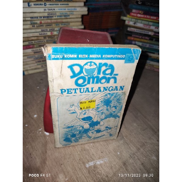 BUKU KOMIK DORAEMON  PETUALANGAN 9