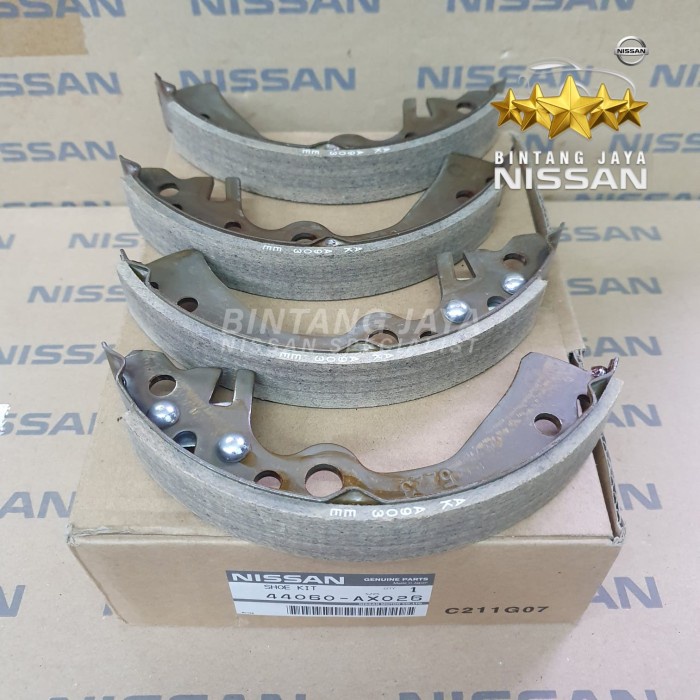 Kampas Rem Belakang Nissan Micra March K12 Brake Shoe Original Nissan (Bintang Motor Nissan)