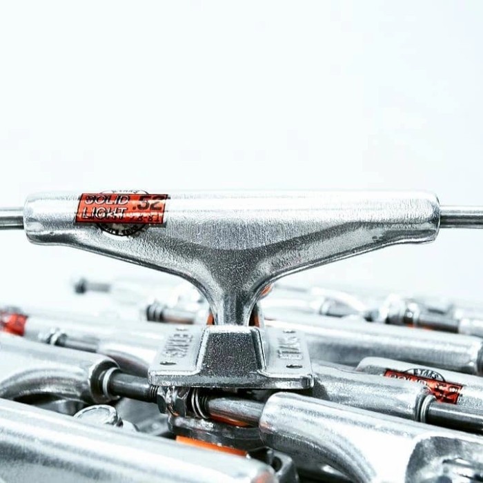 Promo Etaks Truck Solid Light