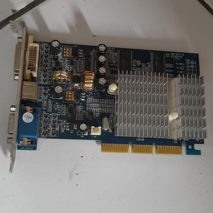 (TRB) VGA AGP 256MB FX 5500 256MB