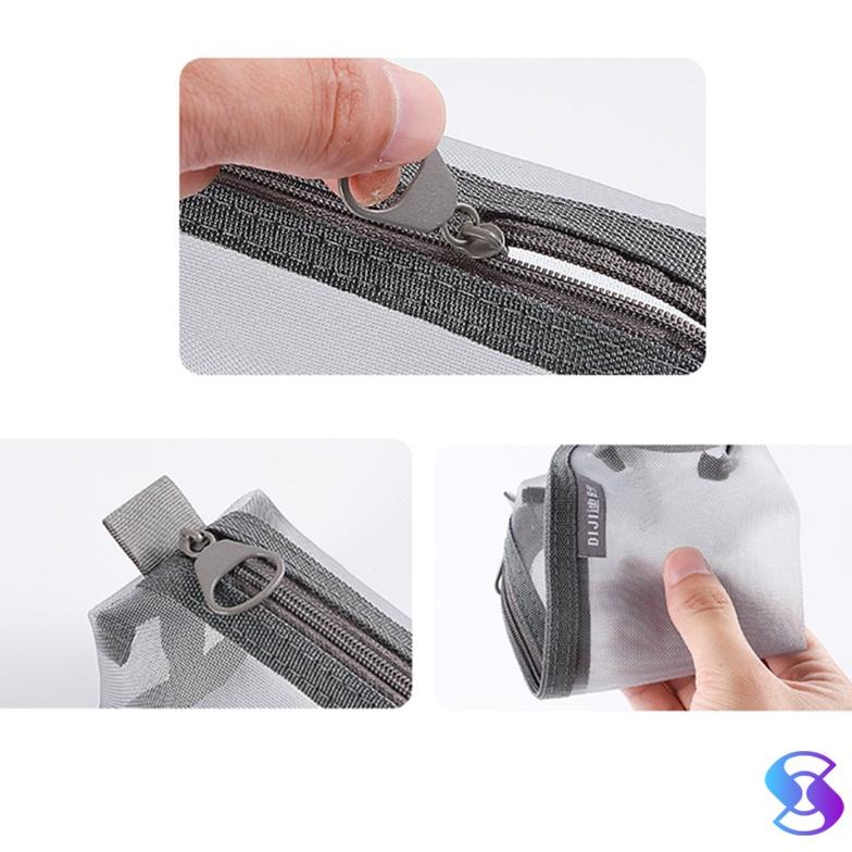 

Termurah Tempat Pensil TRANSPARAN / SIMPLE STYLE-Suning Mall Promo