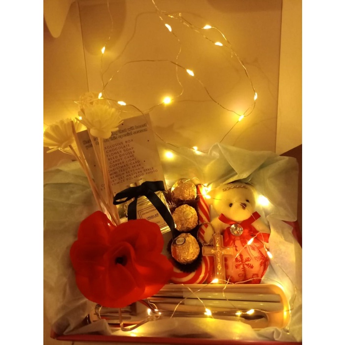 

DISKON MURAH Kado Natal Hadiah Natal Ucapan Christmas Hamper Gift Box Parcel Natal BERRY30.JAYA