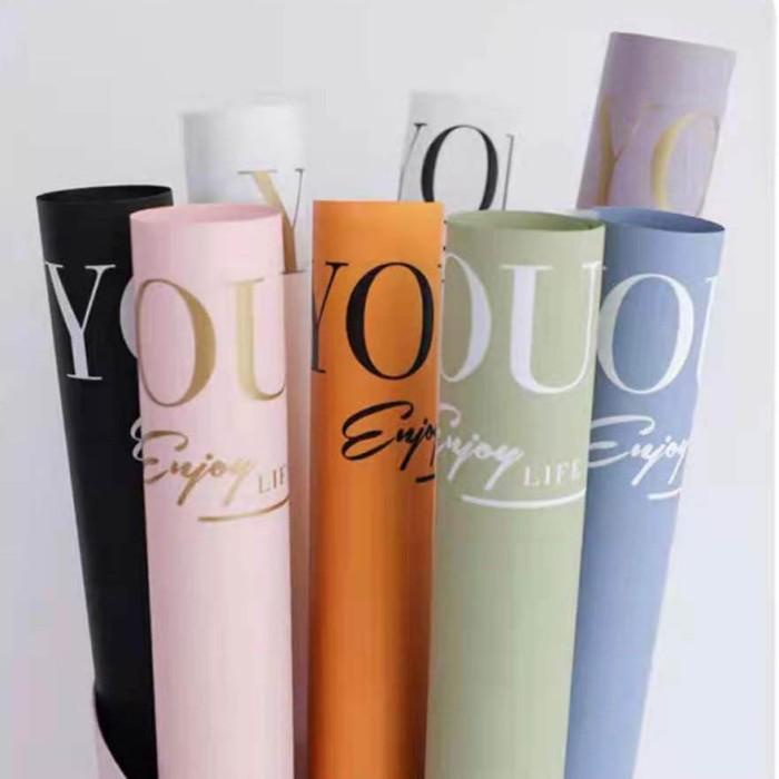 

TERLARIS - 10LEMBAR KOREAN WRAPPING EVERYDAY LOVE - CELLOPHANE BUKET BUNGA W026