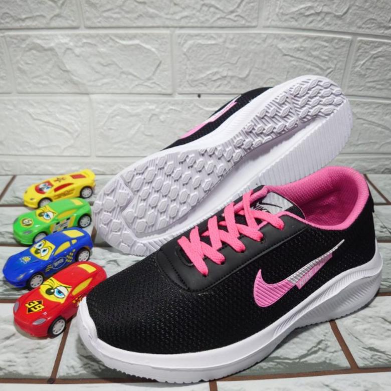 TERLARIS SEPATU ANAK CEWEK/SEPATU OLAH RAGA SEPATU SEKOLAH NIKE ZOOM 022 MURAH