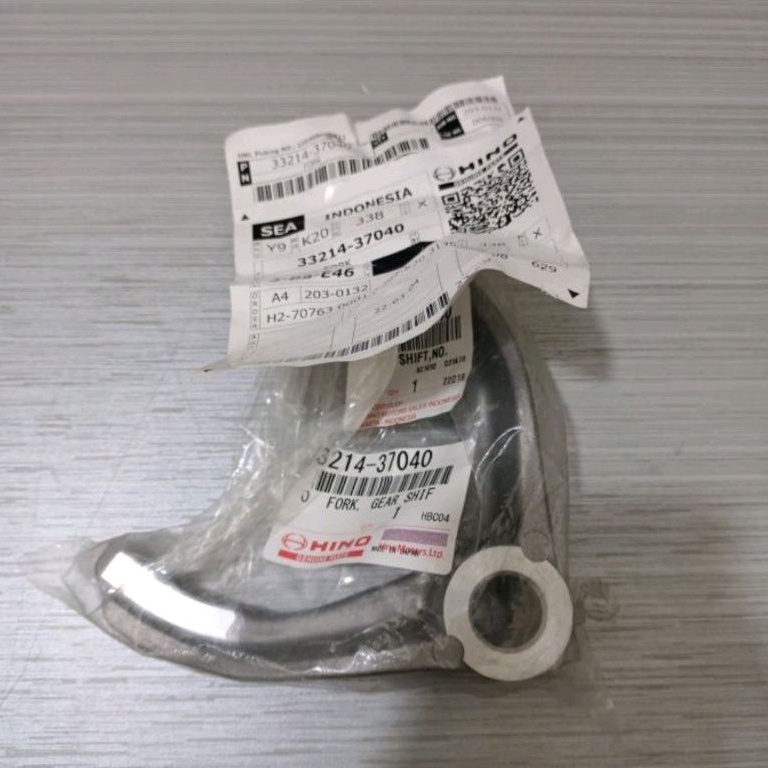 SHIFT FORK GARPU GIGI TRANSMISI 4&5 TOYOTA HINO DUTRO 130HT 130HD ORIGINAL 33214-37040