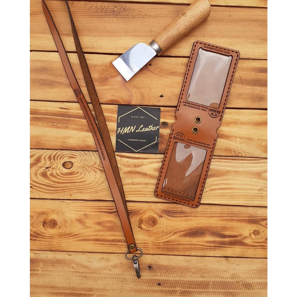 

Id Card Holder Flip 2 Sisi