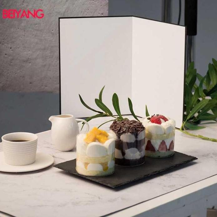 

Populer Papan Reflector Lipat Cardboard 3In1 Reflective Paper - A3R