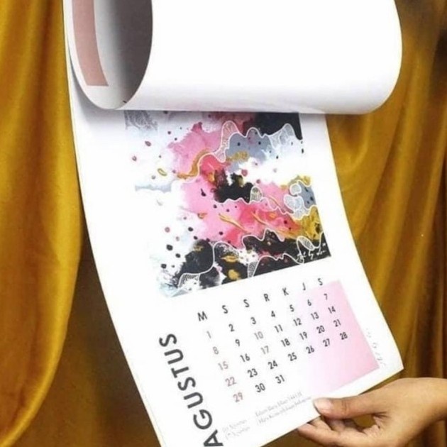

Terlaris Cetak Kalender Dinding A3 Custom,14 Lembar Promo Terbaru