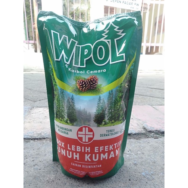 Wipol 750ml // wipol