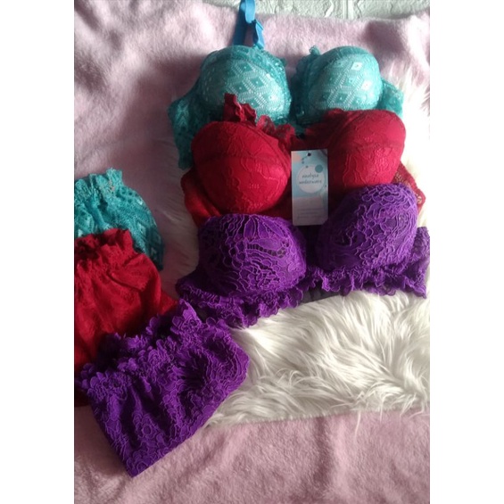 BH 1SET FULL RENDA(BH+CD)