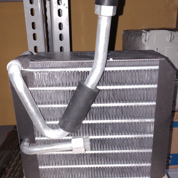 evapurator evaporator evap daihatsu taft rocky hiline ferosa