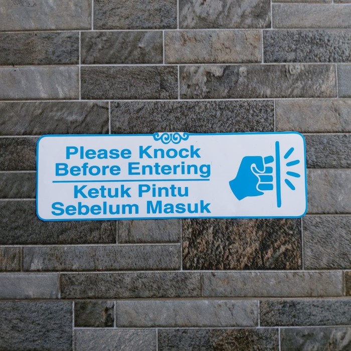 

Terlaris - Stiker Vinyl Ketuk Pintu Knock Door Masuk Ruangan Safety Sign Office