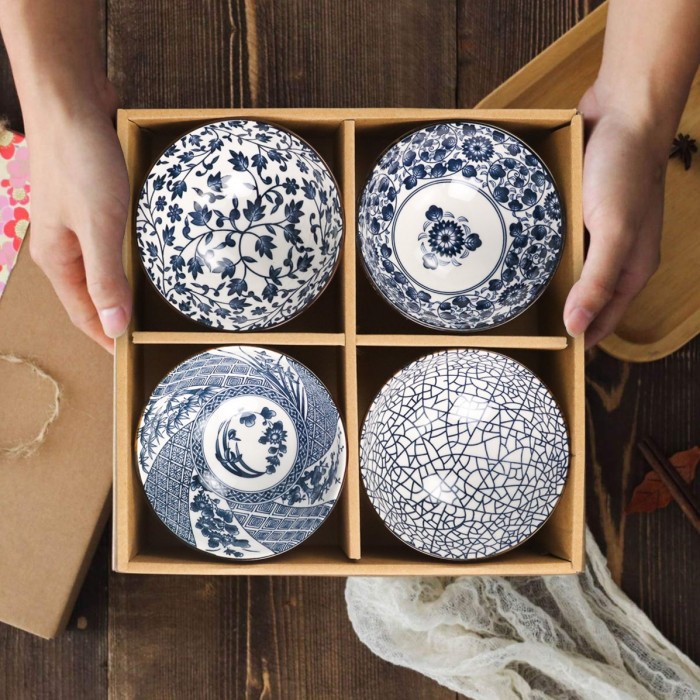 

DISKON MURAH Hampers kado pernikahan souvenir parcel lebaran natal mangkuk keramik BERRY30.JAYA