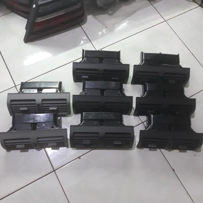 {Second} Kisi Ac tengah Mercy E Class W 210 Diskon