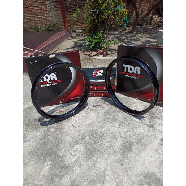 VELG TDR HITAM RING 17 1.60-1.85