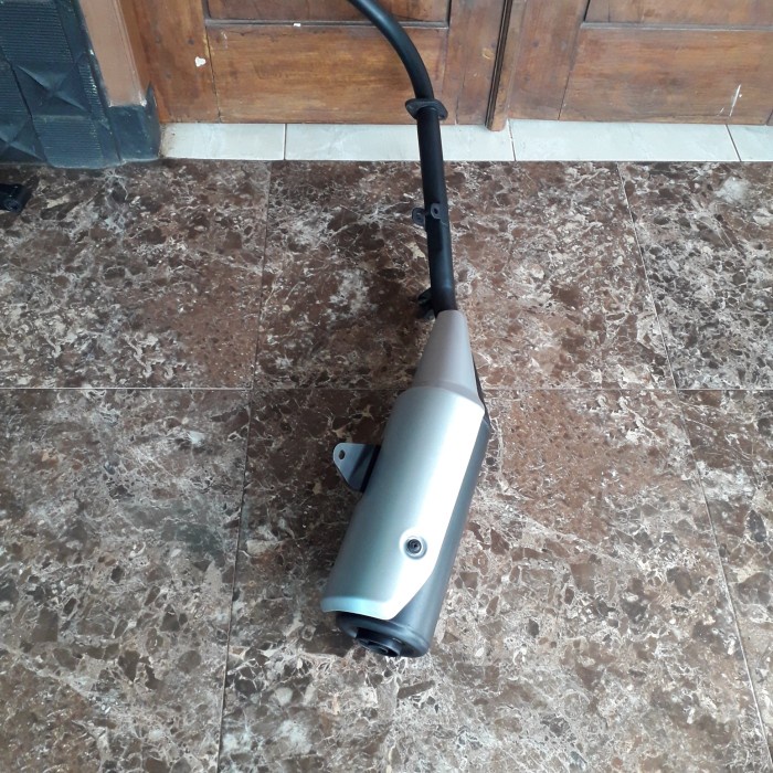 {Bekas} knalpot cb150r cb 150 r old 2011-2014 original copotan Diskon