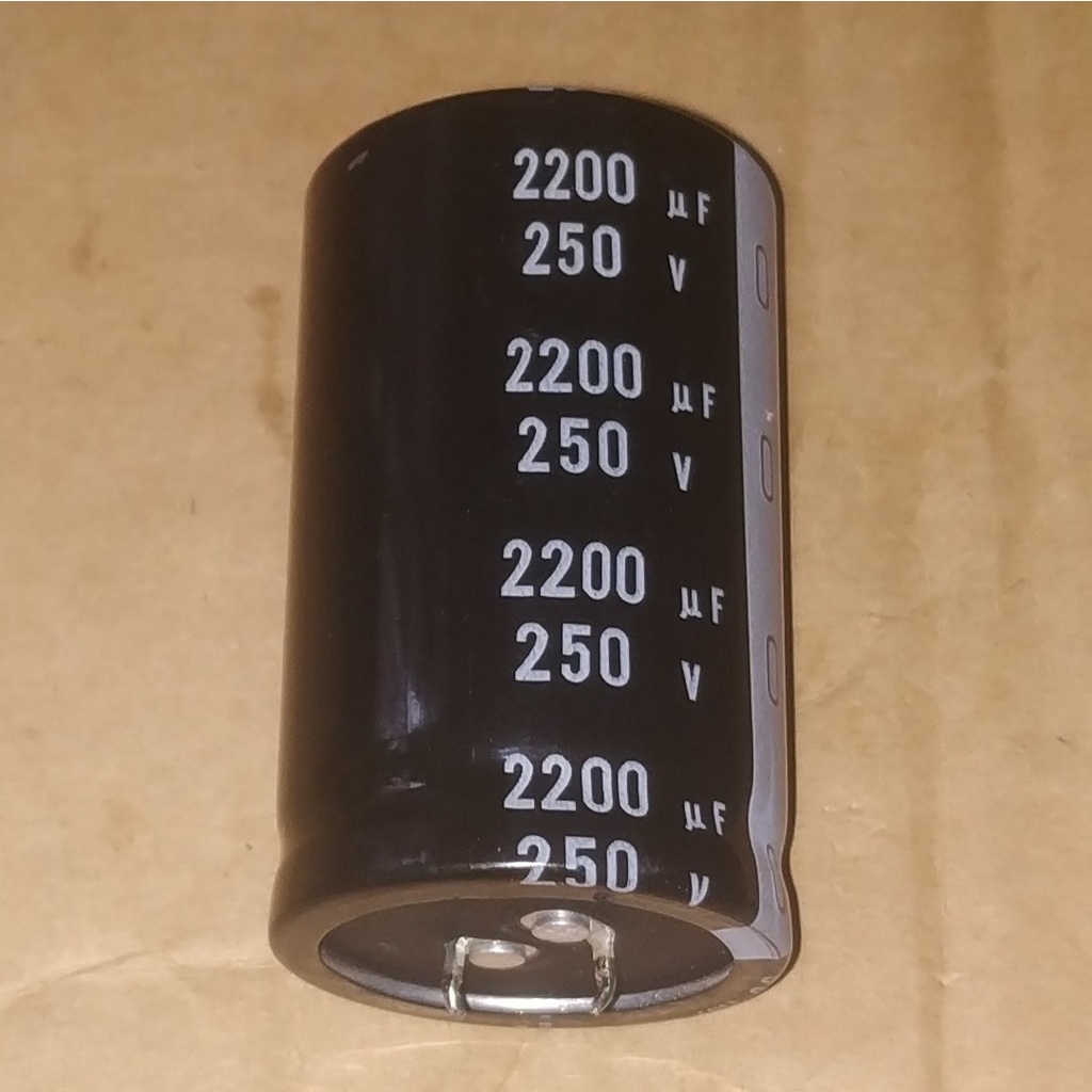 C Elco Elko 2200uF 250V 2200 uF 250 V SNAP IN