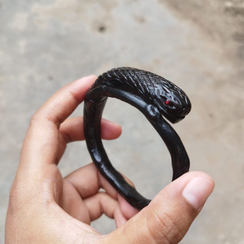 Gelang Akar Bahar Ukir Ular